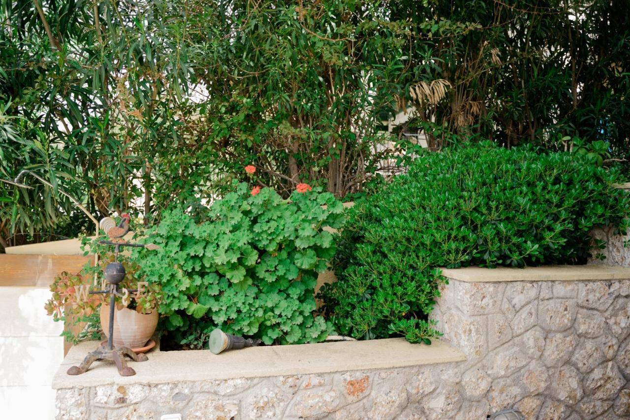 Πλειάδες Aparthotel Πόρτο Χέλι Εξωτερικό φωτογραφία