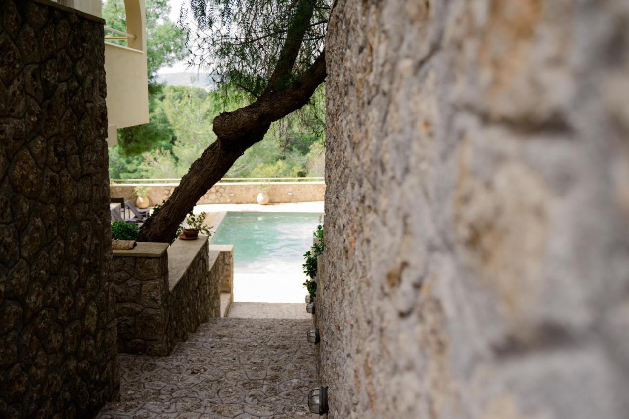 Πλειάδες Aparthotel Πόρτο Χέλι Εξωτερικό φωτογραφία