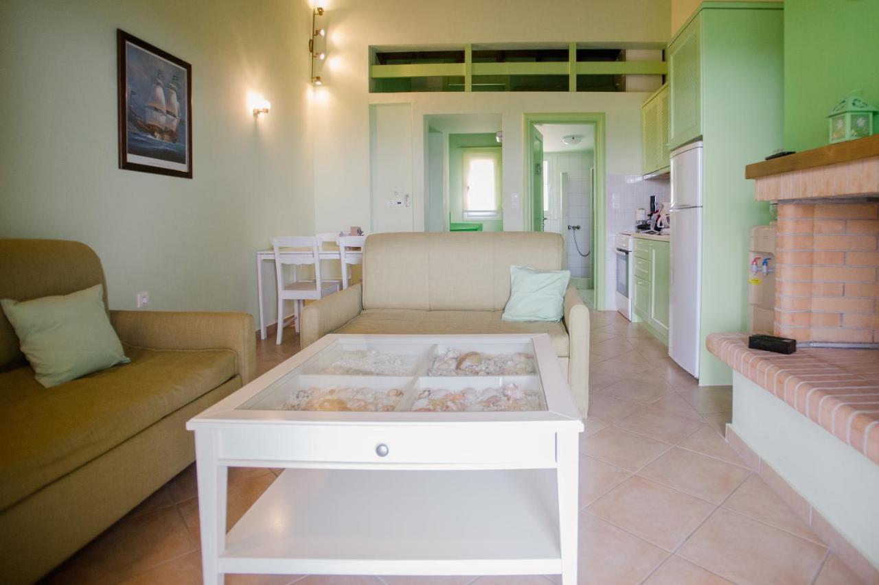 Πλειάδες Aparthotel Πόρτο Χέλι Εξωτερικό φωτογραφία