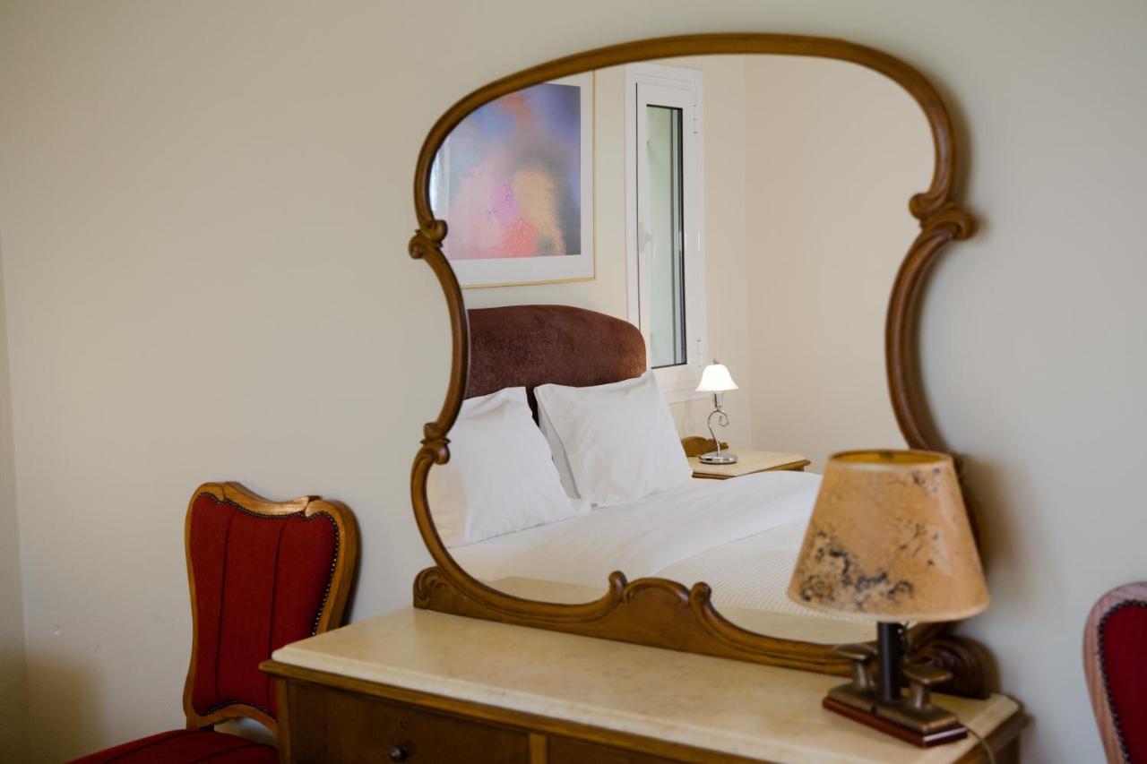 Πλειάδες Aparthotel Πόρτο Χέλι Εξωτερικό φωτογραφία