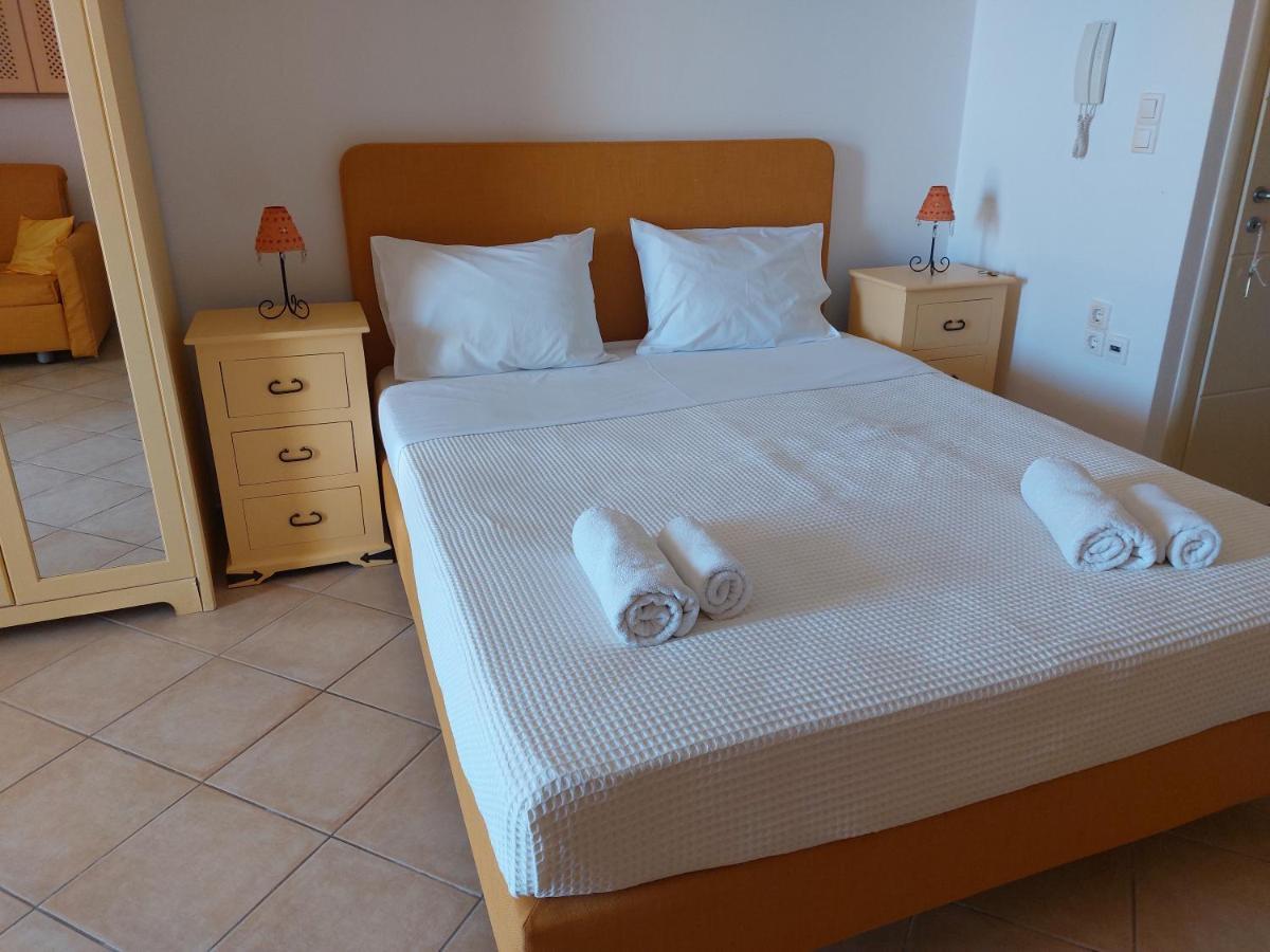 Πλειάδες Aparthotel Πόρτο Χέλι Εξωτερικό φωτογραφία