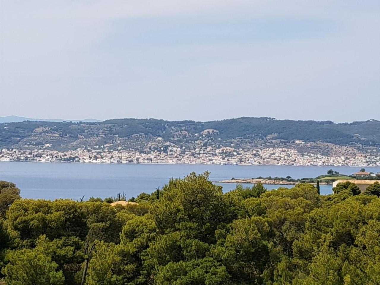 Πλειάδες Aparthotel Πόρτο Χέλι Εξωτερικό φωτογραφία